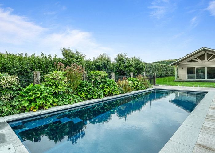  at 34 Scarlys Way, Okitu, Gisborne