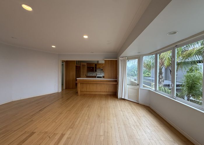  at 13 Peter Terrace, Castor Bay, North Shore City, Auckland