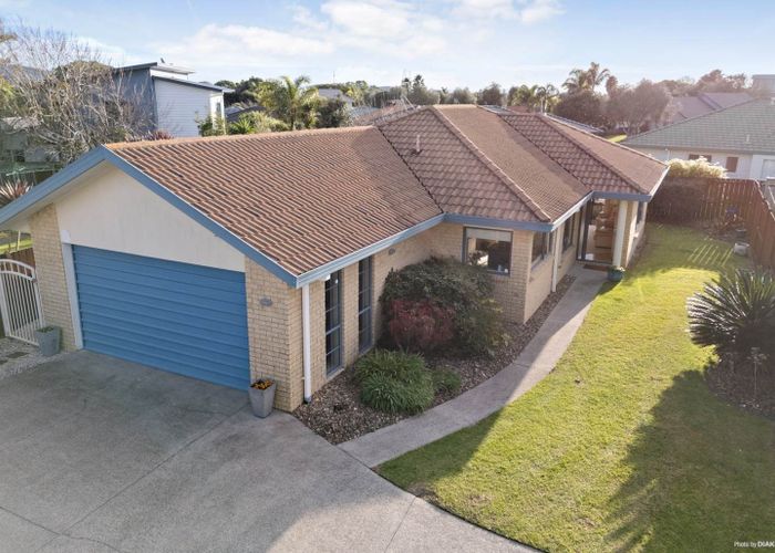  at 20 Larisa Grove, Papamoa Beach, Papamoa