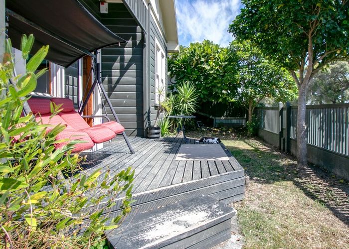 Free property data for 54 Te Awa Avenue, Te Awa, Napier homes.co.nz
