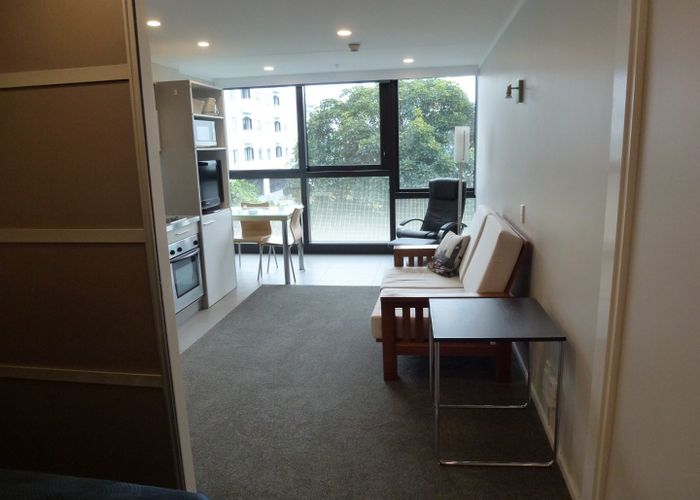  at 3b/16 Burton St, Grafton, Auckland City, Auckland