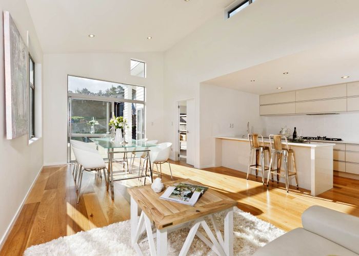  at 16 Bintulu Place, Albany, North Shore City, Auckland