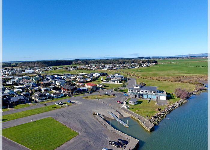  at 49 Hartley Street, Foxton Beach, Foxton