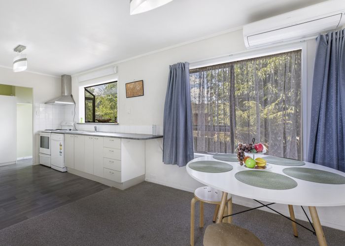  at 69 Gibson Road, Dinsdale, Hamilton