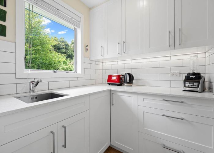  at 70 Lavery Place, Sunnynook, Auckland
