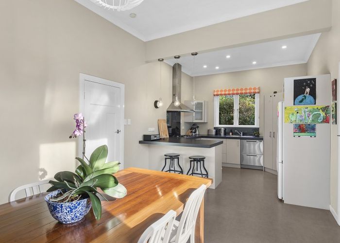 Free property data for 8 Henry Street, Kilbirnie, Wellington homes.co.nz