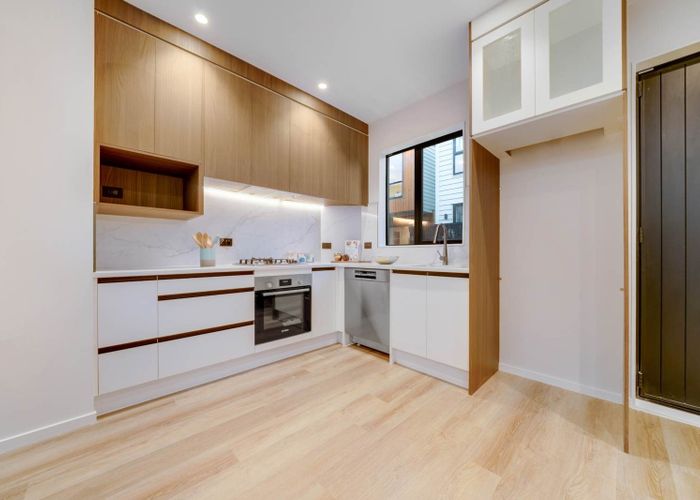  at Lot 2/224 Shirley Road, Papatoetoe, Manukau City, Auckland