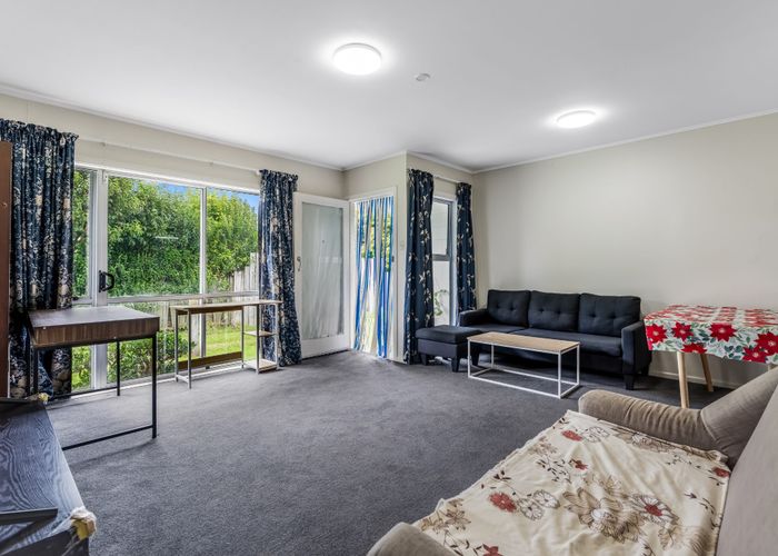  at 302 Rosebank Road, Avondale, Auckland City, Auckland