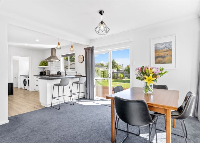  at 7 Pinehurst Crescent, Russley, Christchurch