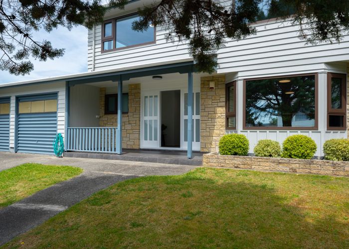  at 28 Greyfriars Crescent, Tawa, Wellington, Wellington