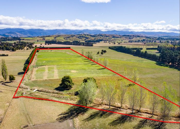  at 85 Budd Road, Upper Plain, Masterton