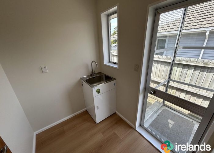 at 1/135 Shortland Street, Aranui, Christchurch City, Canterbury