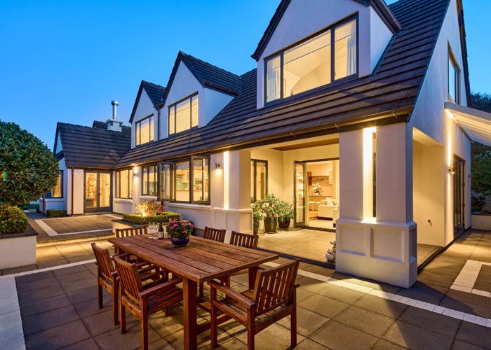  at 15 Hautana Square, Woburn, Lower Hutt