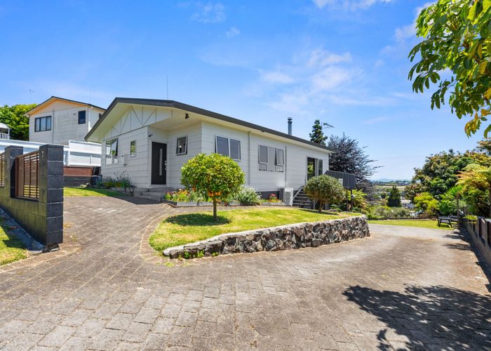  at 7 Nicolas Place, Judea, Tauranga