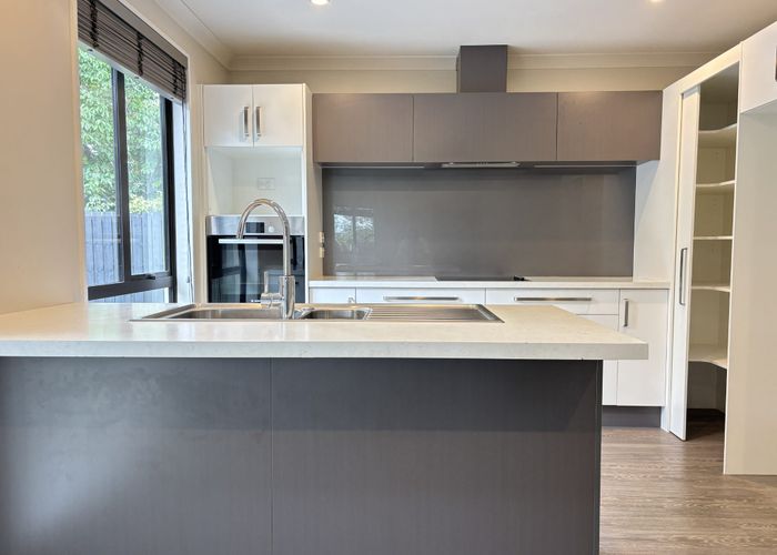  at 2/23 Rempstone Drive, Halswell, Christchurch City, Canterbury