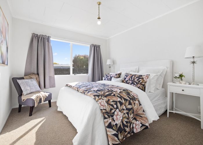 at 2 Duke Avenue, Pukekohe, Pukekohe