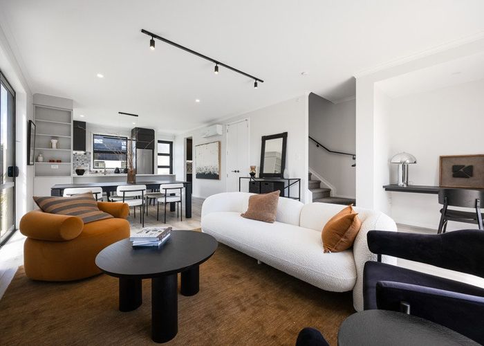  at 1-9 Yozin Road, Swanson, Waitakere City, Auckland