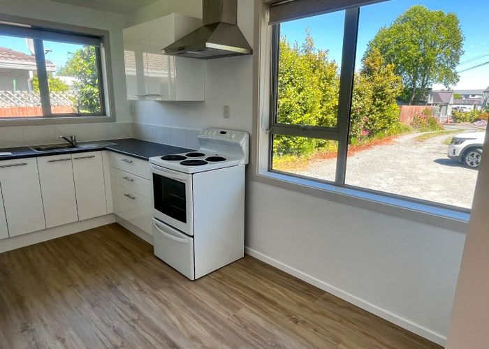  at 2/38 Vienna Street, Waltham, Christchurch