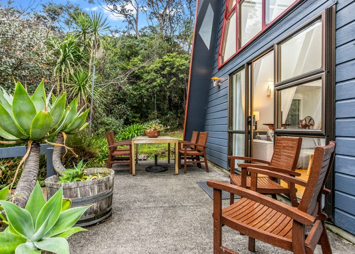  at 52 Bay Road, Ostend, Waiheke Island