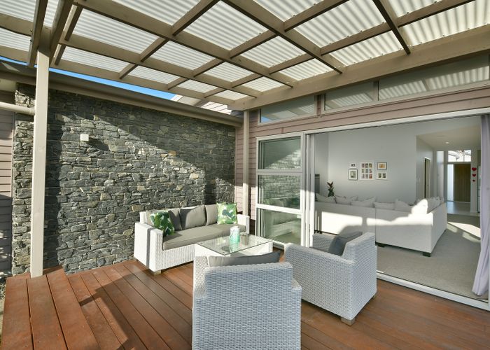  at 27 Manuel Road, Silverdale, Silverdale