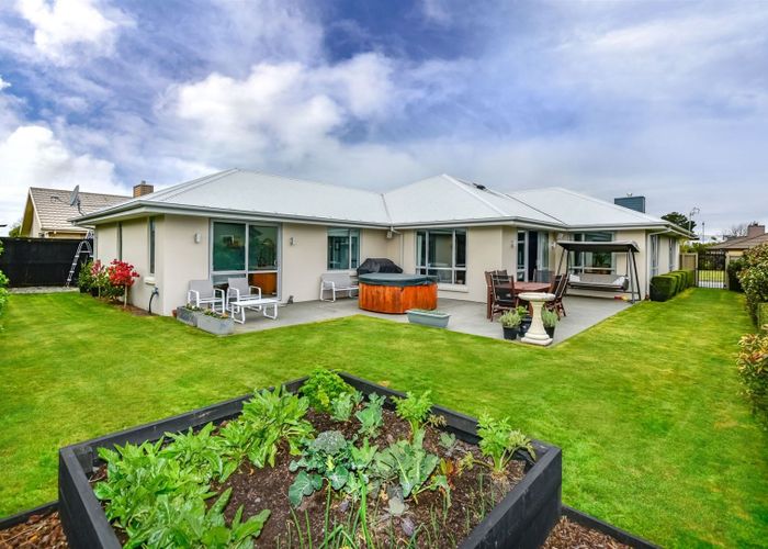  at 35 Reka Street, Parklands, Christchurch