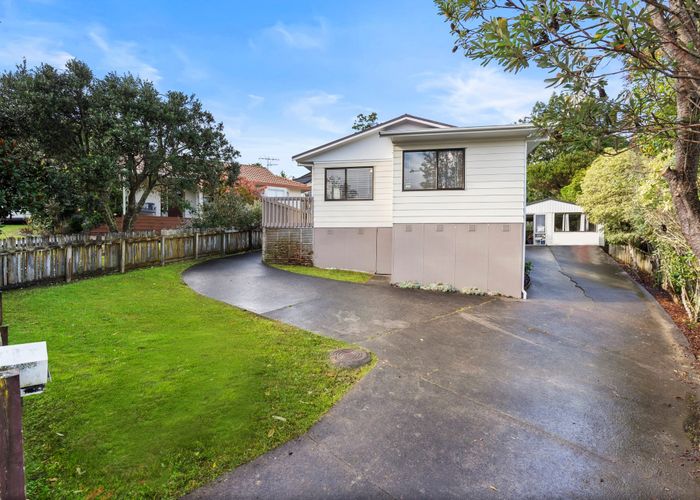  at 17 Mallard Place, Unsworth Heights, Auckland