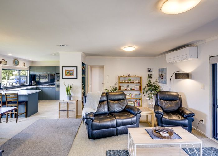  at 27 King Street, Taradale, Napier
