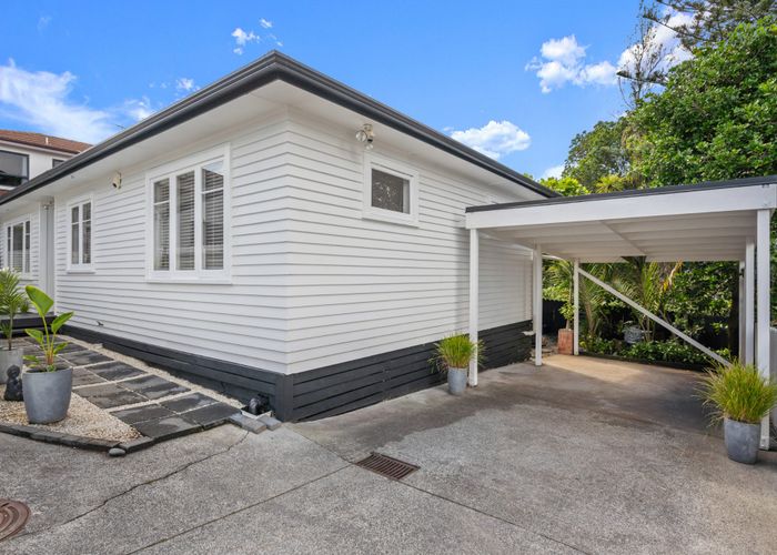  at 20C Howe Street, Howick, Manukau City, Auckland
