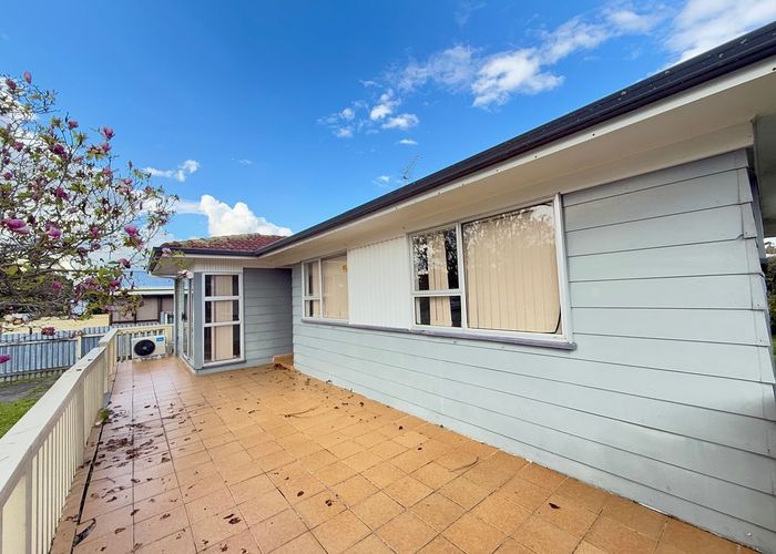  at 8 Misty Place, Papatoetoe, Manukau City, Auckland