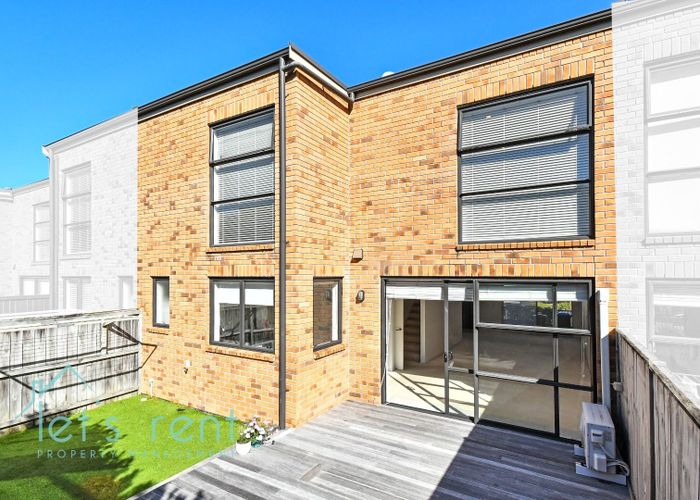  at 55 Scoria Crescent, Stonefields, Auckland