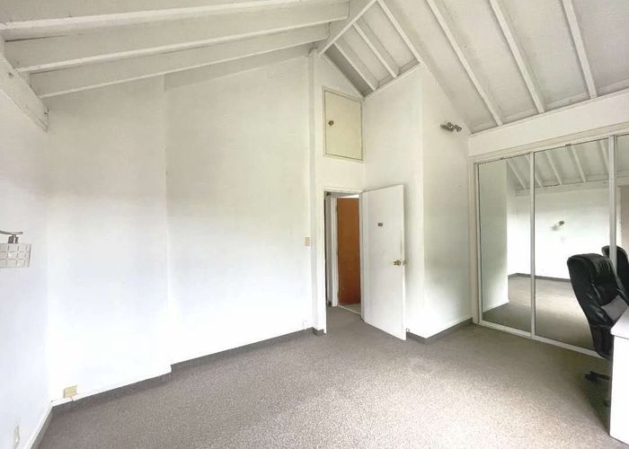  at 4/104 Pakuranga Road, Pakuranga, Auckland