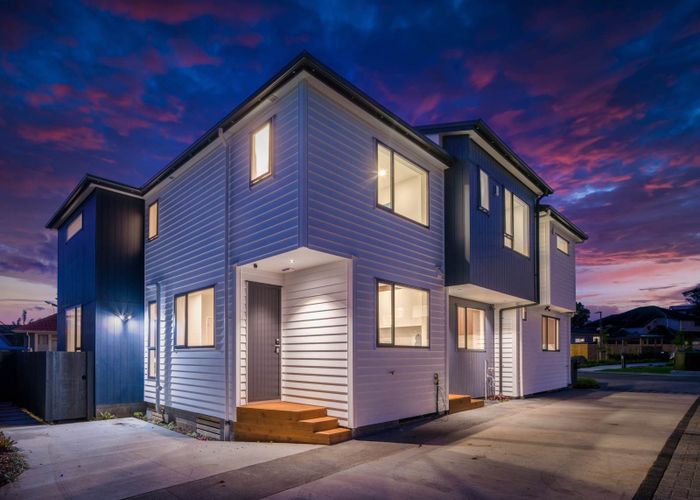  at 1-3, 20 William Blofield Avenue, Mount Roskill, Auckland City, Auckland