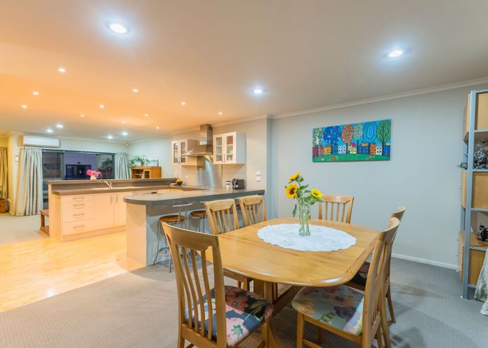  at 5/8 Wellington Road, Paekakariki, Kapiti Coast, Wellington