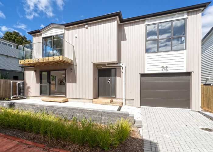  at 84D Whitney Street, New Windsor, Auckland City, Auckland