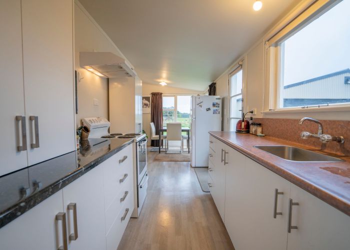  at 128 Avon Road, Clifton, Invercargill