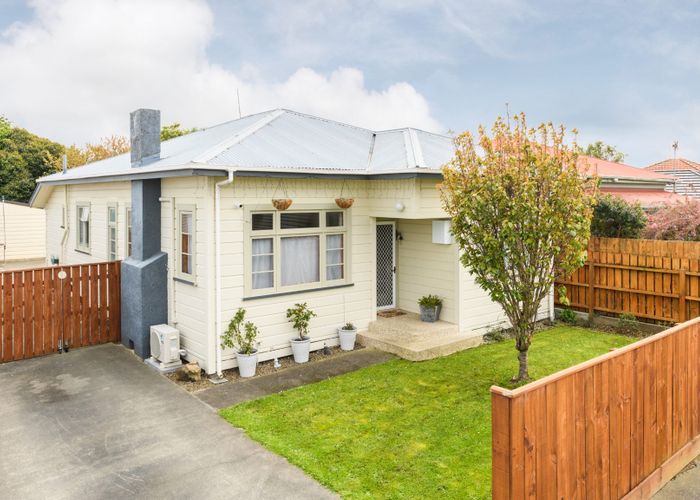  at 25 Edgeware Road, Palmerston North, Palmerston North