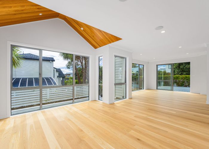  at 17 Headland Drive, Long Bay, Auckland