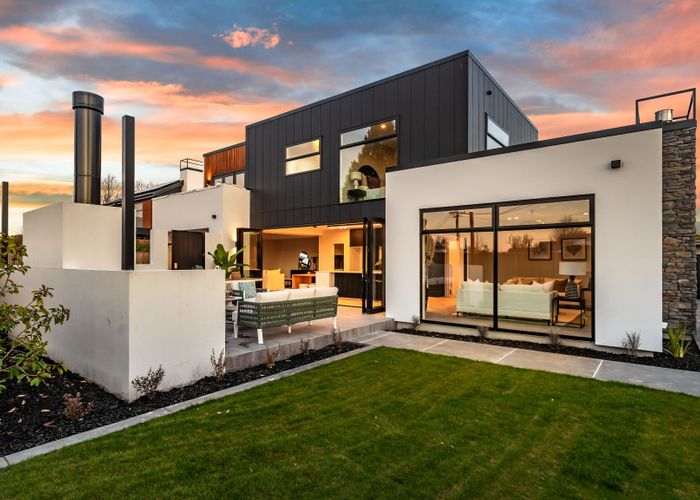  at 6 Clifford Avenue, Merivale, Christchurch