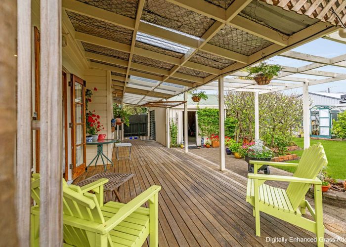  at 2 Central Street, Whataupoko, Gisborne