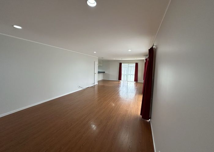  at 5 Ian Jones Court, Flat Bush, Auckland