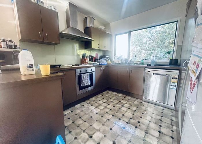  at 5A Rimu Street, New Lynn, Waitakere City, Auckland