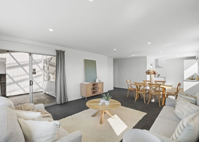  at 1/56 Matlock Street, Woolston, Christchurch City, Canterbury