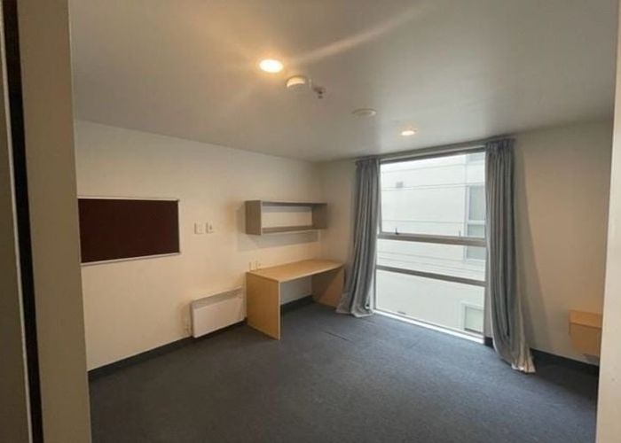  at Room 7 4/27 Hanson Street, Mount Cook, Wellington, Wellington