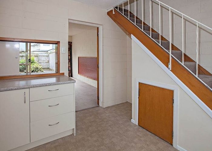  at 4/15 Lancing Road, Sandringham, Auckland