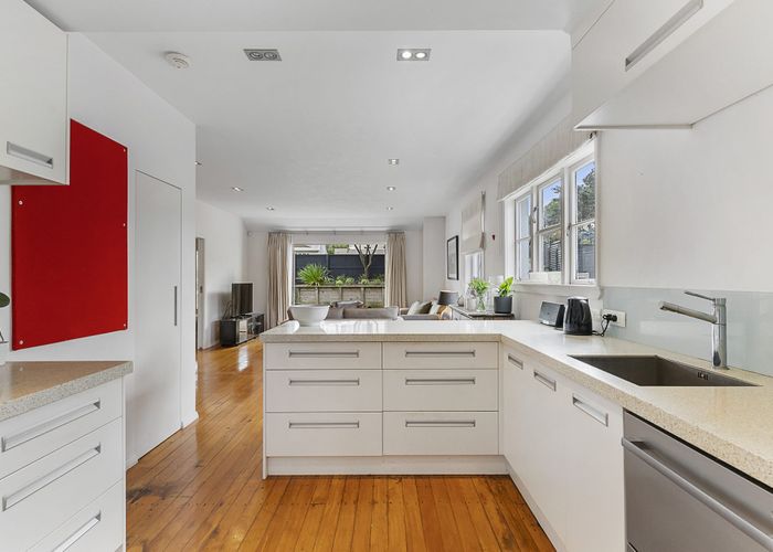 at 1/21 Raurenga Avenue, Royal Oak, Auckland