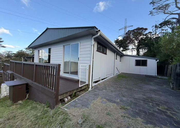  at 116 The Avenue, Lucas Heights, Auckland