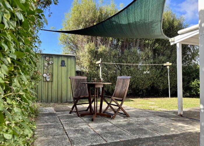  at 49 Roberts Road, Te Atatu South, Waitakere City, Auckland