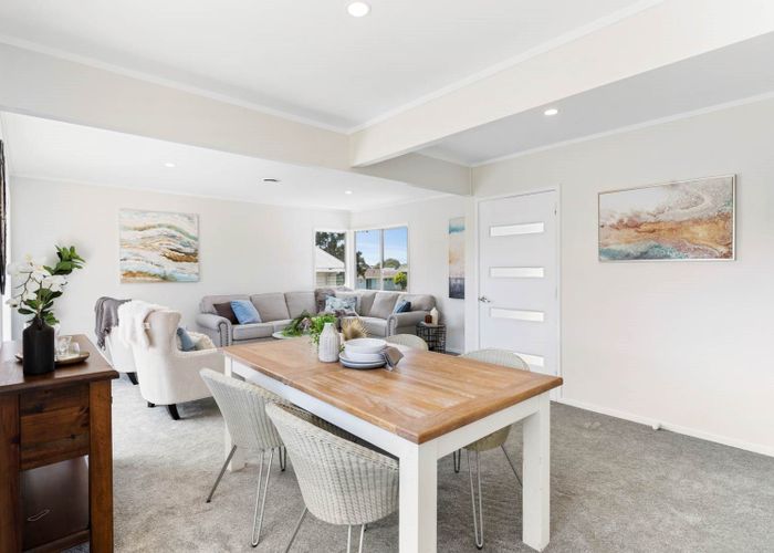  at 12 Penderford Place, Mangere East, Auckland