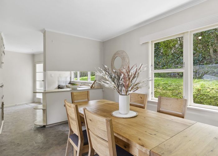  at 14 Canterbury Street, Karori, Wellington