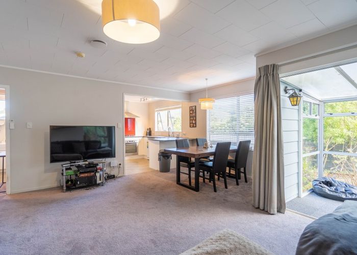  at 5B Sea Vista Drive, Pukerua Bay, Porirua